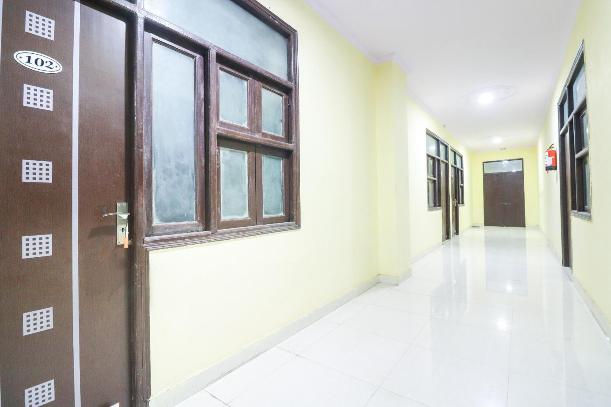 Hotel O Sunrise Inn Indirapuram 外观 照片